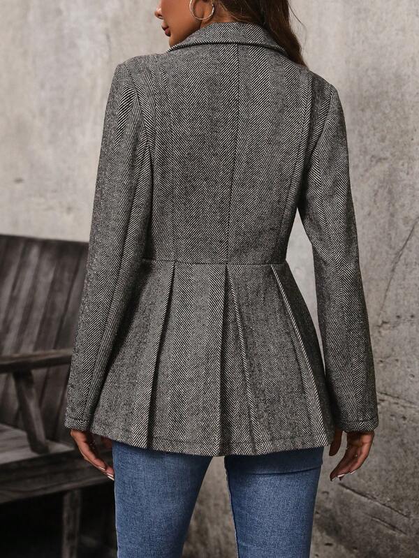 Women's Tailored Blazer | Smart & Versatile 2