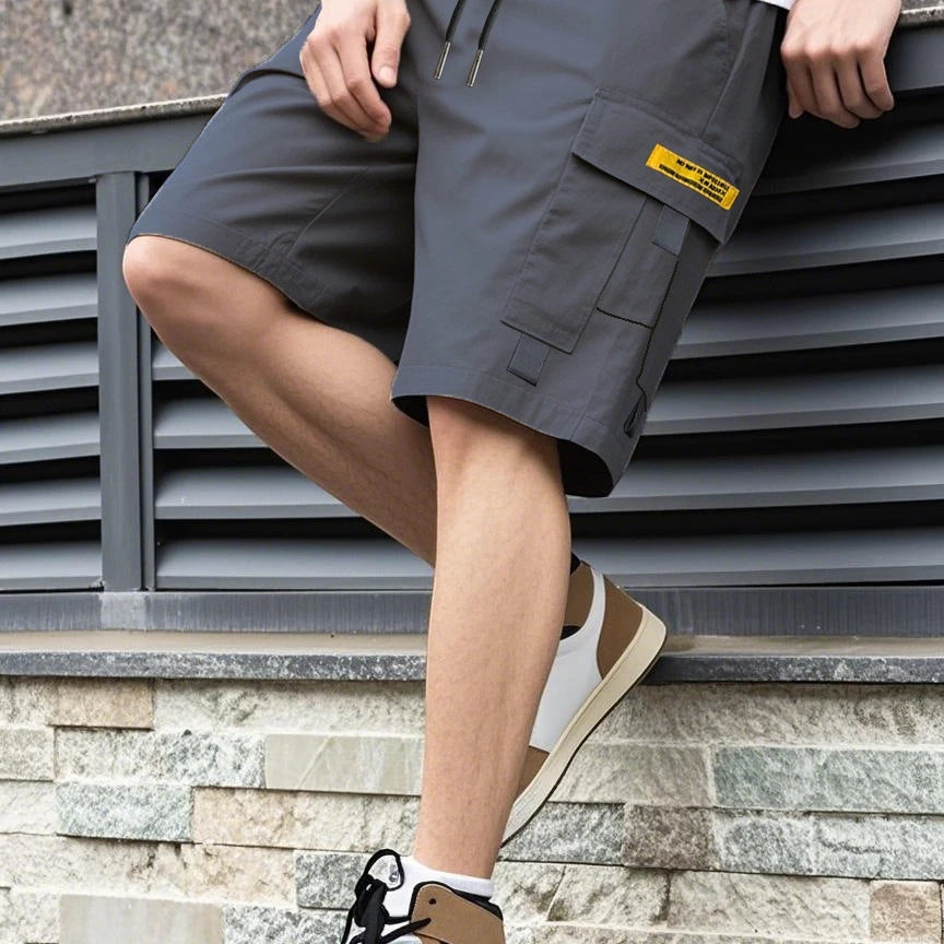 Men's Cargo Shorts | Knee-Length Cut & Functional Pockets