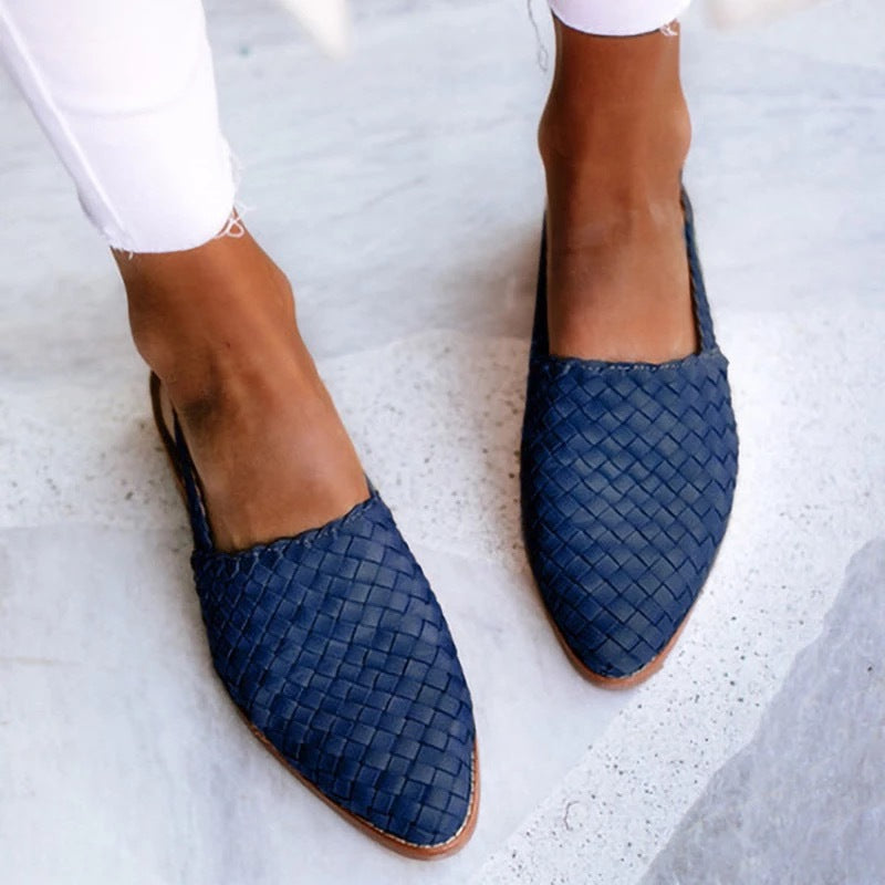 Women's Sandal Flat Mule | Woven Pointed Toe